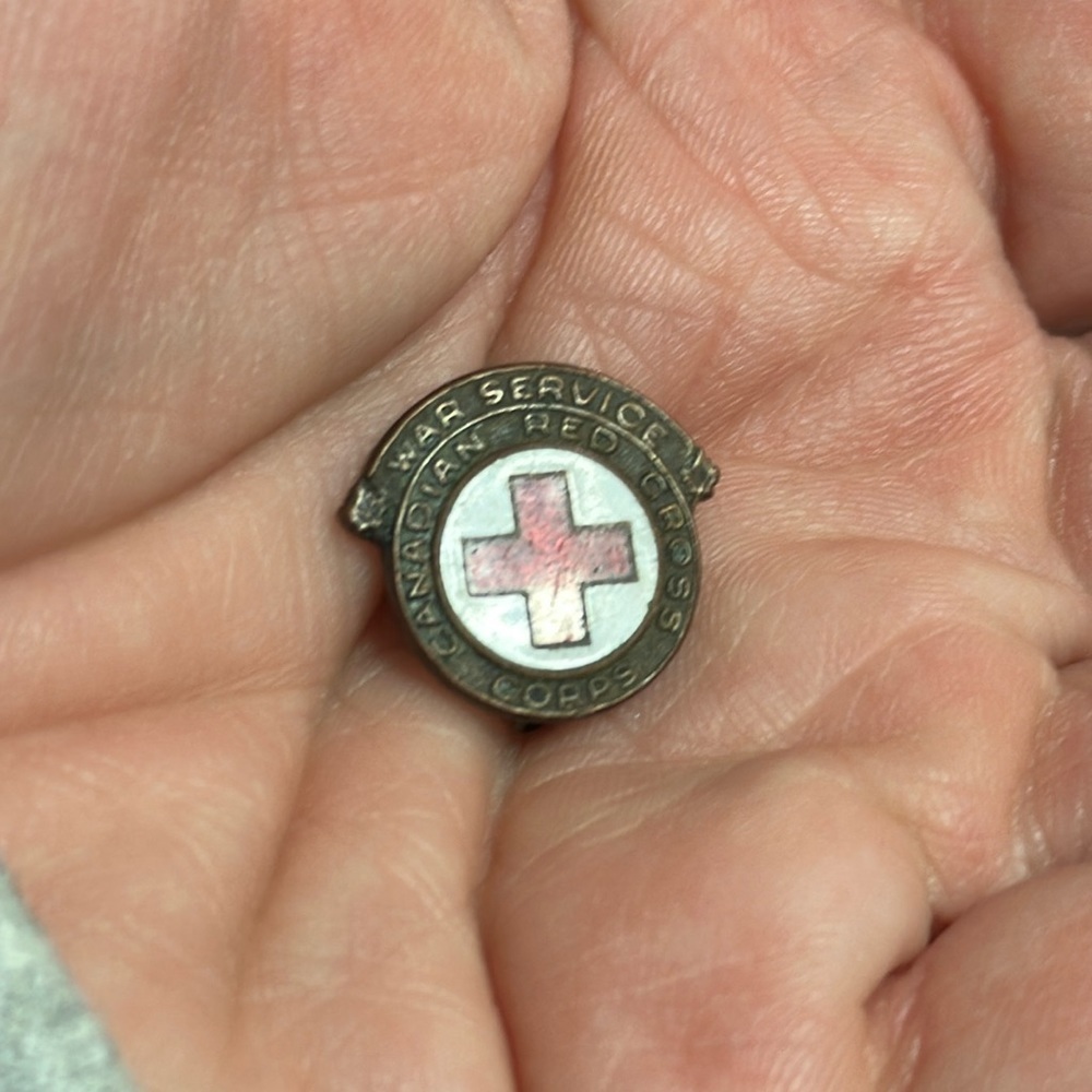 War service, Canadian, Red Cross, CORPS and Nemo, red and white pin Birks